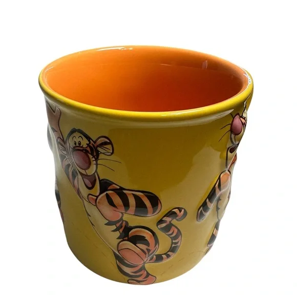 Disney Store Tigger Mug Winnie The Pooh Yellow Orange Cup - Picture 2 of 11